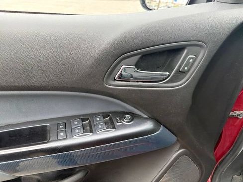 Used 2018 Chevrolet Colorado Z71 AWD/4WD image 43