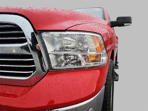 Used 2019 RAM 1500 Big Horn image 35