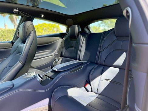 Used 2017 Ferrari GTC4Lusso image 25