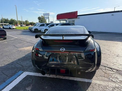 Used 2020 Nissan 370Z Coupe RWD image 5