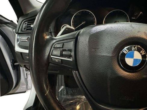 Used 2014 BMW 550i xDrive Sedan AWD/4WD image 22