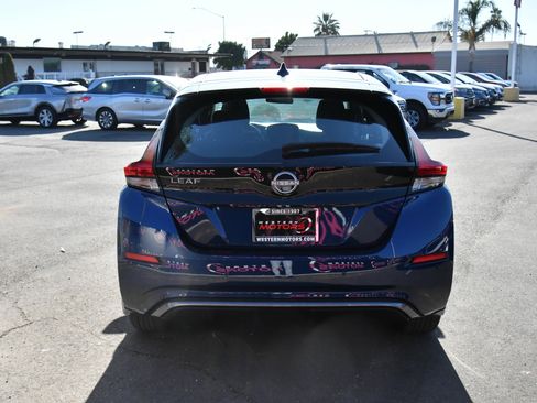 Used 2025 Nissan Leaf S FWD image 7