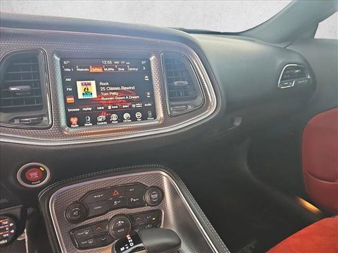 Used 2015 Dodge Challenger SRT Hellcat image 15