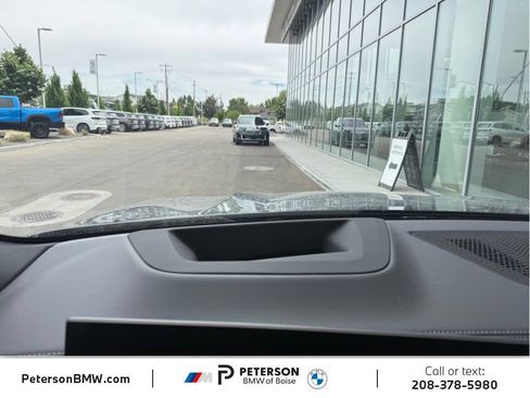 New 2026 BMW X5 xDrive50e w/ Premium Package AWD/4WD image 31