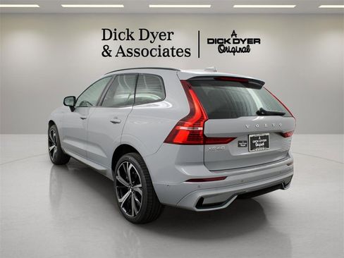 New 2025 Volvo XC60 T8 Ultra w/ Protection Package Premier image 5