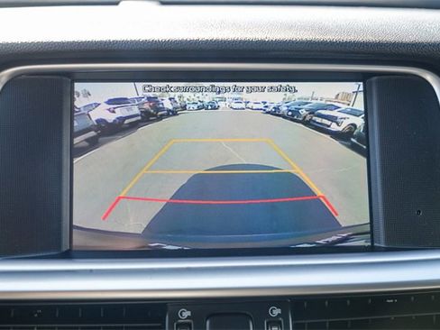 Used 2020 Kia Optima SE image 24