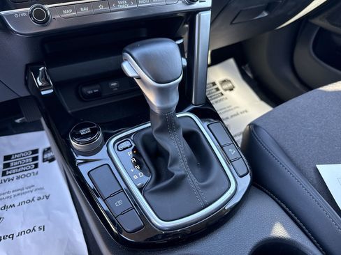 Used 2025 Kia Seltos S image 20