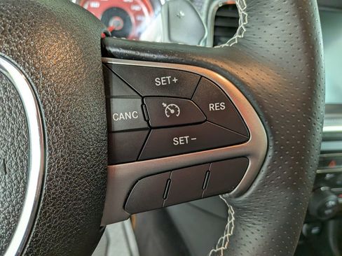 Used 2016 Dodge Charger SRT Hellcat w/ Harman/Kardon Audio Group image 23