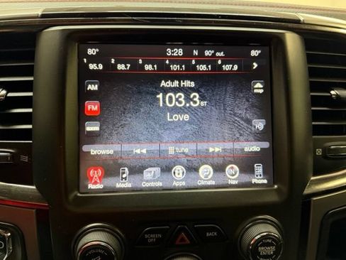 Used 2016 RAM 1500 Sport w/ Comfort Group AWD/4WD image 19