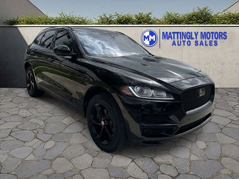 Used 2020 Jaguar F-PACE Premium image 1
