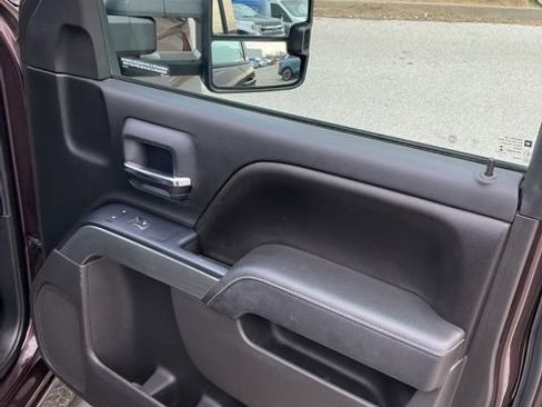 Used 2016 Chevrolet Silverado 1500 LT image 8