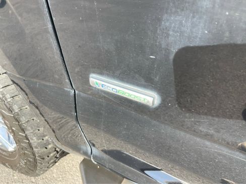 Used 2016 Ford F150 XLT w/ Equipment Group 302A Luxury image 7