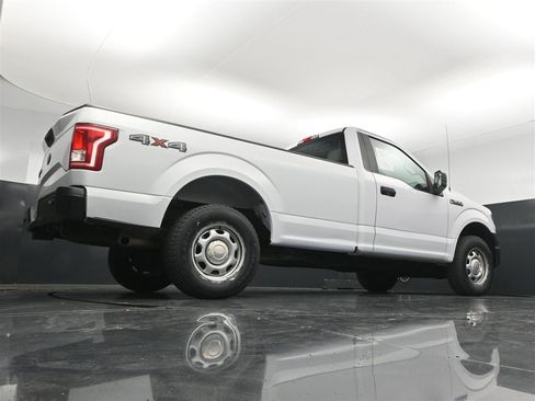 Used 2017 Ford F150 XL w/ Equipment Group 101A Mid AWD/4WD image 30