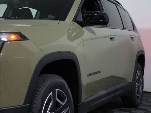 New 2026 Jeep Cherokee Laredo AWD/4WD image 11