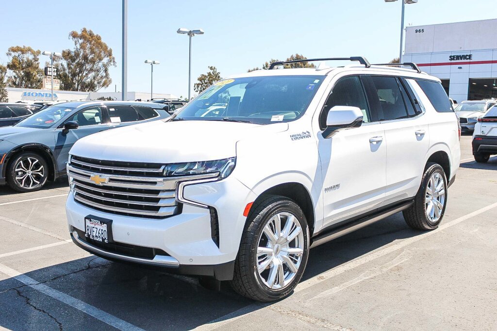Used 2021 Chevrolet Tahoe High Country w/ Premium Package AWD/4WD image 24