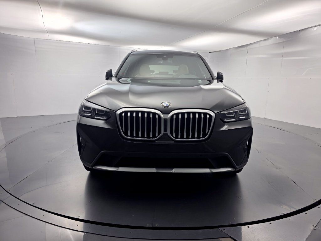Used 2022 BMW X3 sDrive30i w/ Convenience Package RWD image 2