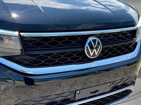 Used 2022 Volkswagen Taos S AWD/4WD image 33