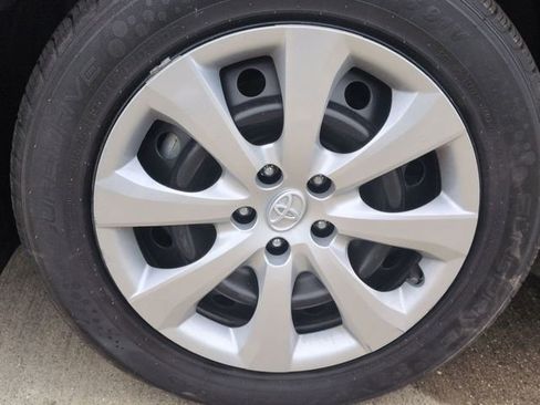 Certified 2023 Toyota Corolla LE image 11