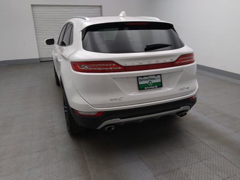 Used 2017 Lincoln MKC Reserve image 6