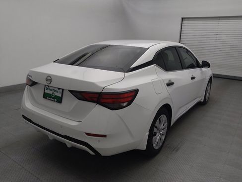 Used 2025 Nissan Sentra S FWD image 9