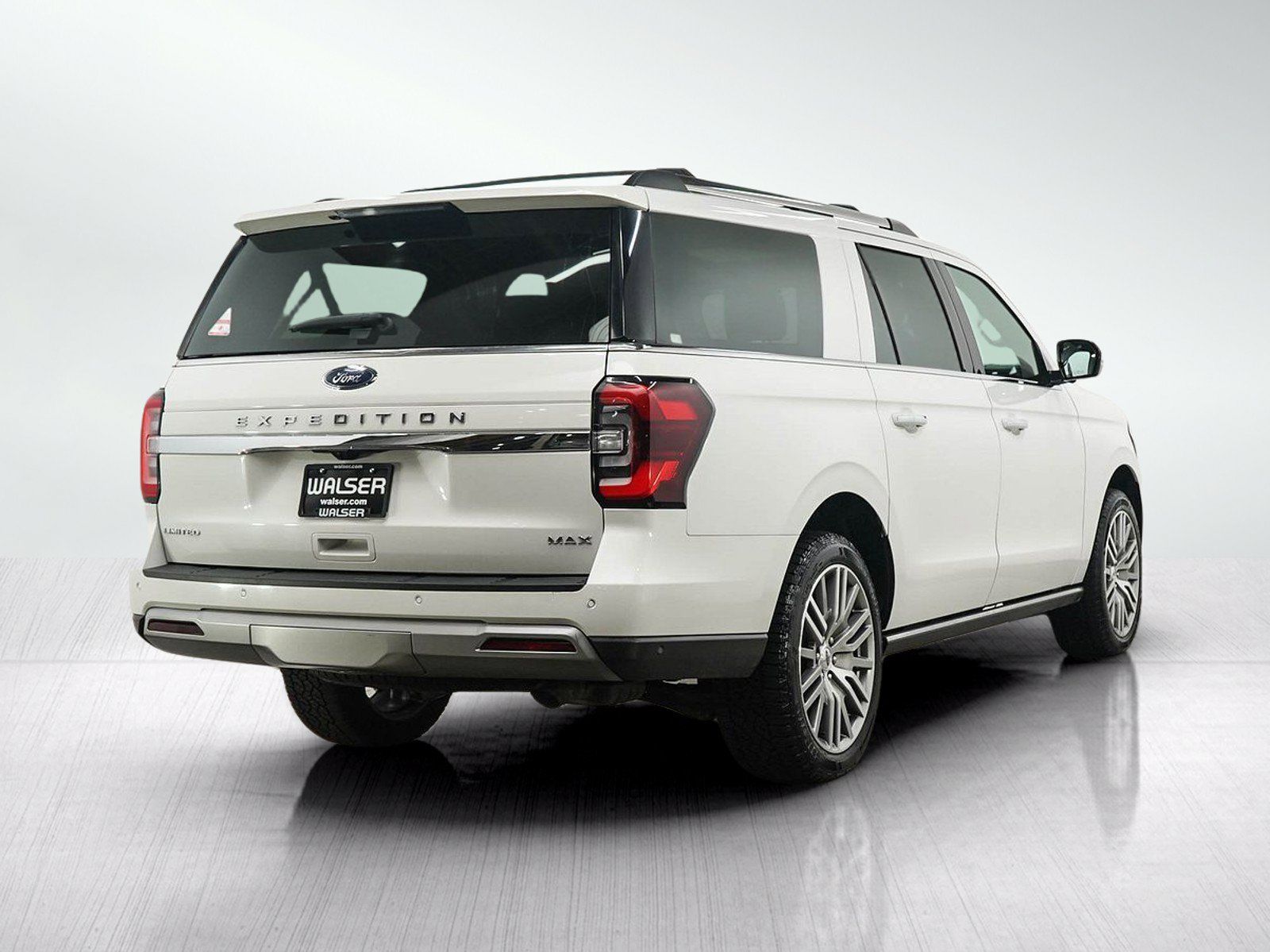 Used 2022 Ford Expedition Max Limited AWD/4WD image 5