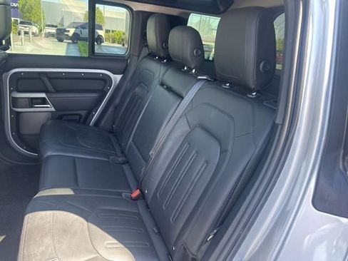 Used 2020 Land Rover Defender 110 HSE image 10