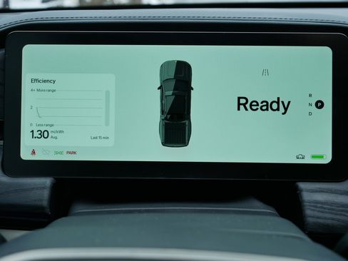 Used 2024 Rivian R1T Adventure image 21