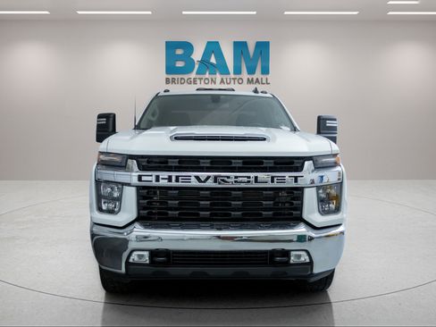 Certified 2021 Chevrolet Silverado 2500 LT w/ Convenience Package AWD/4WD image 2