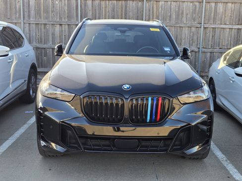 Used 2024 BMW X5 sDrive40i w/ M Sport Package image 2