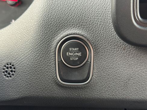 Used 2023 Mercedes-Benz Sprinter 2500 w/ Acoustic Package image 21