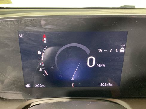 Used 2024 Buick Encore GX Preferred w/ Comfort Package AWD/4WD image 13