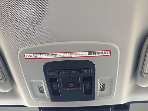 Used 2026 Toyota Camry XLE w/ Premium Plus Package image 33