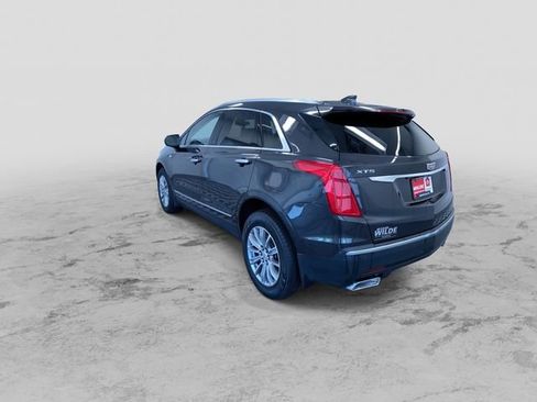 Used 2017 Cadillac XT5 Luxury w/ Driver Awareness Package AWD/4WD image 8