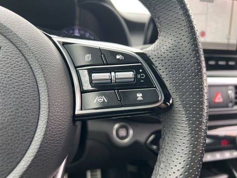 Used 2023 Kia Forte GT-Line w/ GT-Line Premium Package image 18