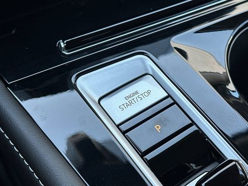 New 2026 Volkswagen Atlas SE image 21