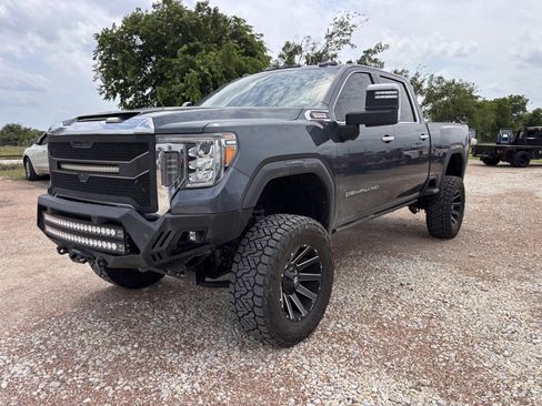 Used 2020 GMC Sierra 2500 Denali w/ Denali Ultimate Package image 1