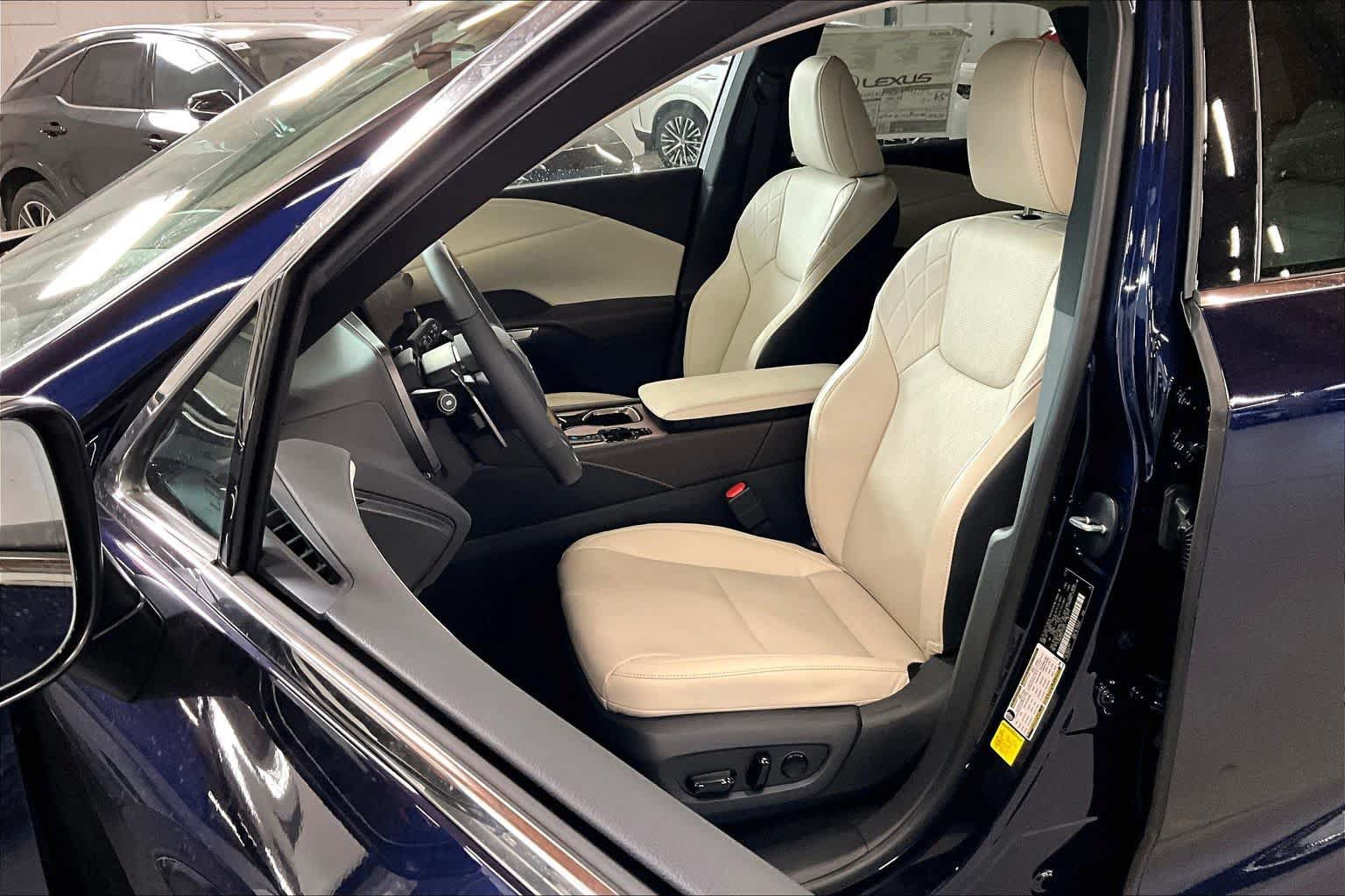 New 2026 Lexus RX 350 Premium Plus w/ Convenience Package AWD/4WD image 9