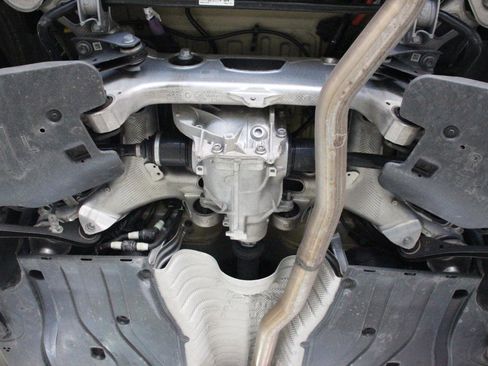 Used 2024 BMW 530i xDrive w/ Convenience Package image 97