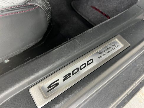 Used 2008 Honda S2000 image 13