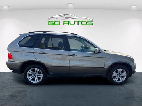 Used 2006 BMW X5 4.4i image 6