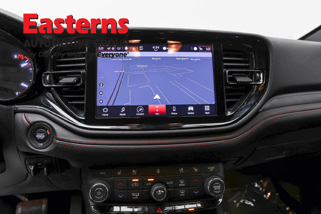 Used 2024 Dodge Durango GT RWD image 14