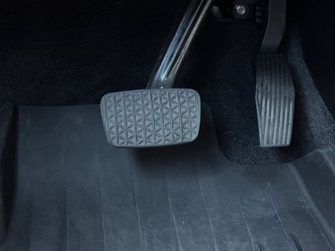 Used 2024 Chevrolet Blazer EV RS image 44