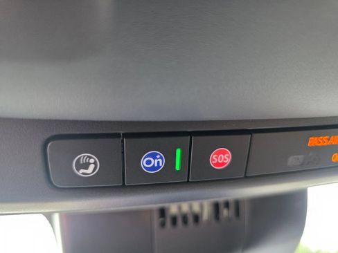 Used 2025 Chevrolet Tahoe Premier RWD image 24