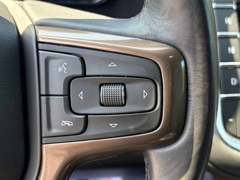 Used 2022 Chevrolet Tahoe High Country AWD/4WD image 17
