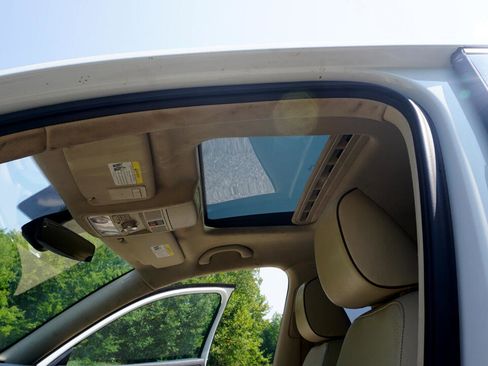 Used 2016 Volkswagen Passat 1.8T SE image 18