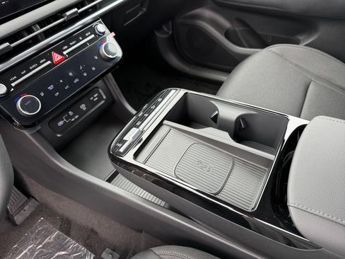 New 2025 Hyundai Tucson SEL image 13