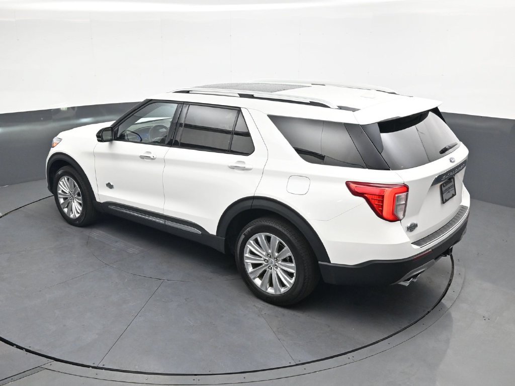 Used 2023 Ford Explorer King Ranch w/ Technology Package AWD/4WD image 25
