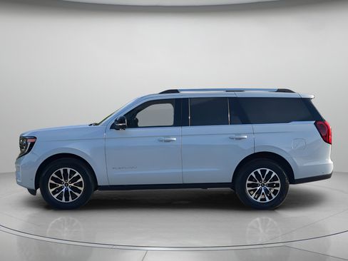 Certified 2025 Ford Expedition Platinum AWD/4WD image 43