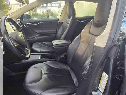Used 2014 Tesla Model S 85 RWD image 9
