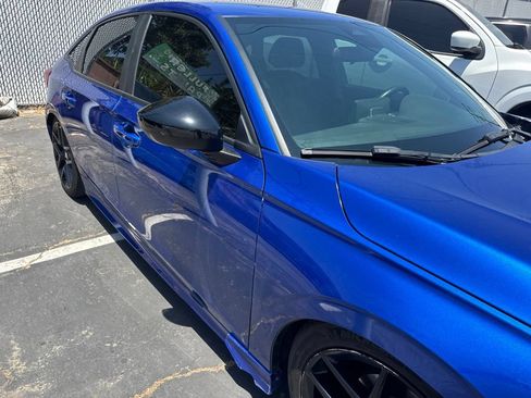 Used 2023 Honda Civic Sport image 6